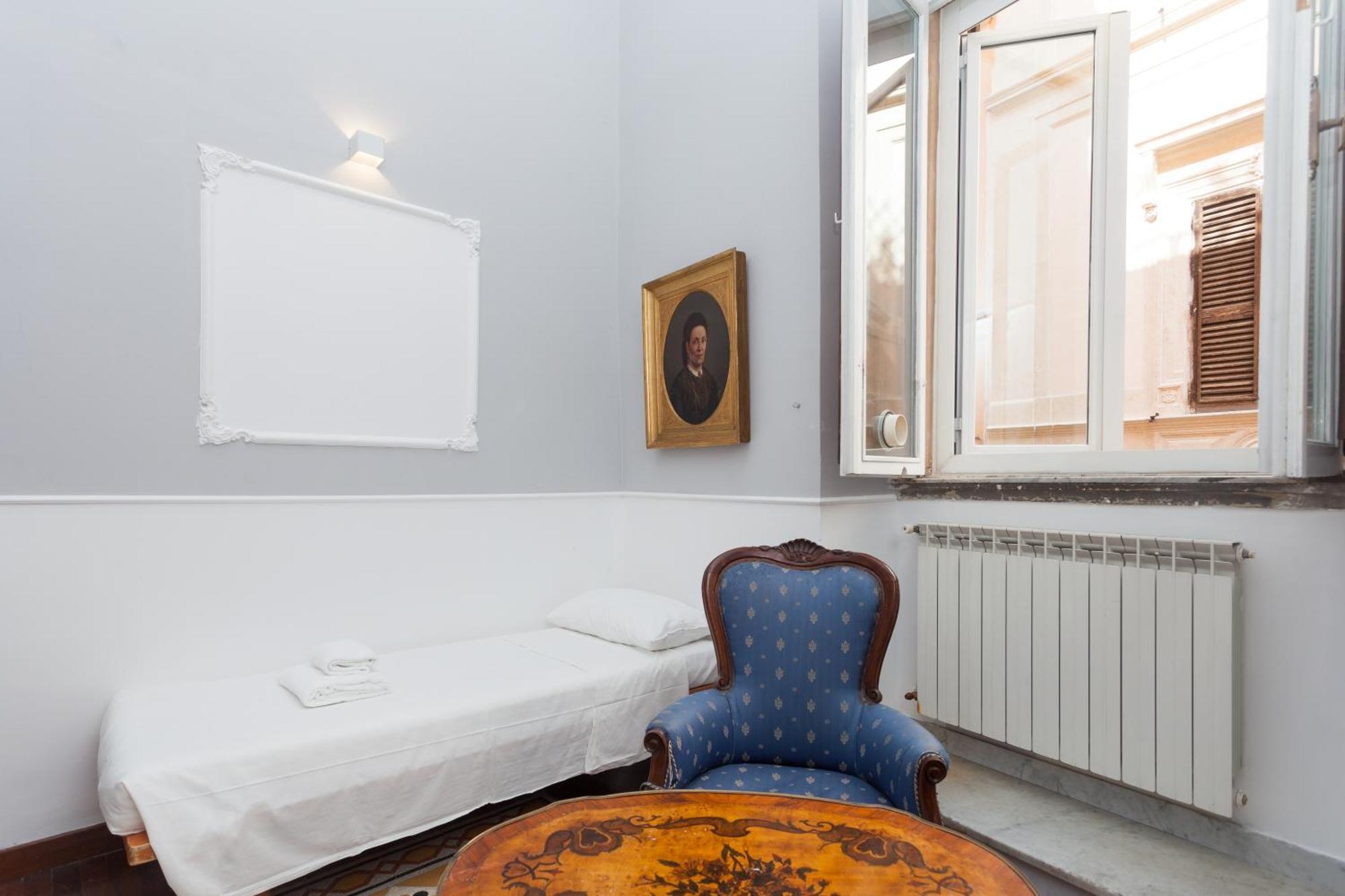 Palazzo Del Duca Piazza Navona Guest House Rom Eksteriør billede