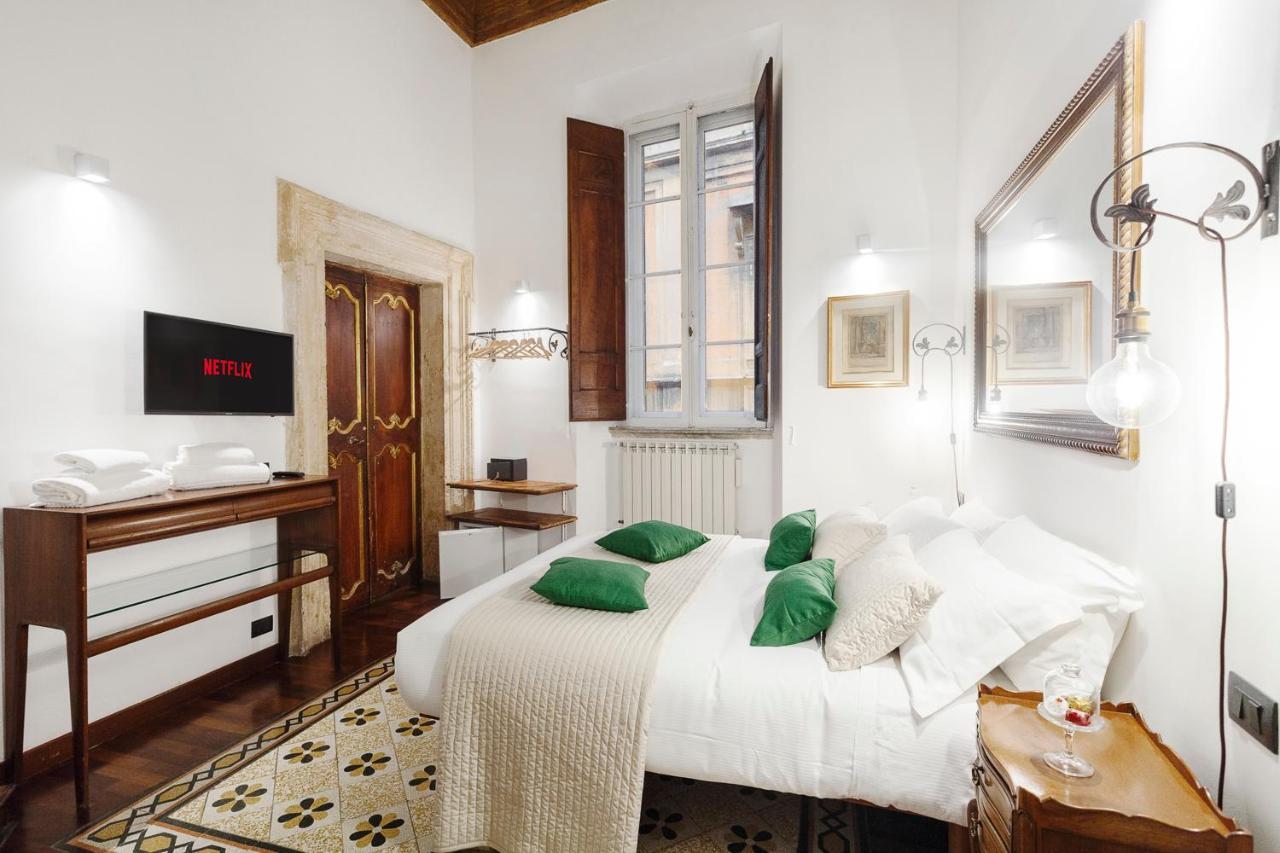 Palazzo Del Duca Piazza Navona Guest House Rom Eksteriør billede