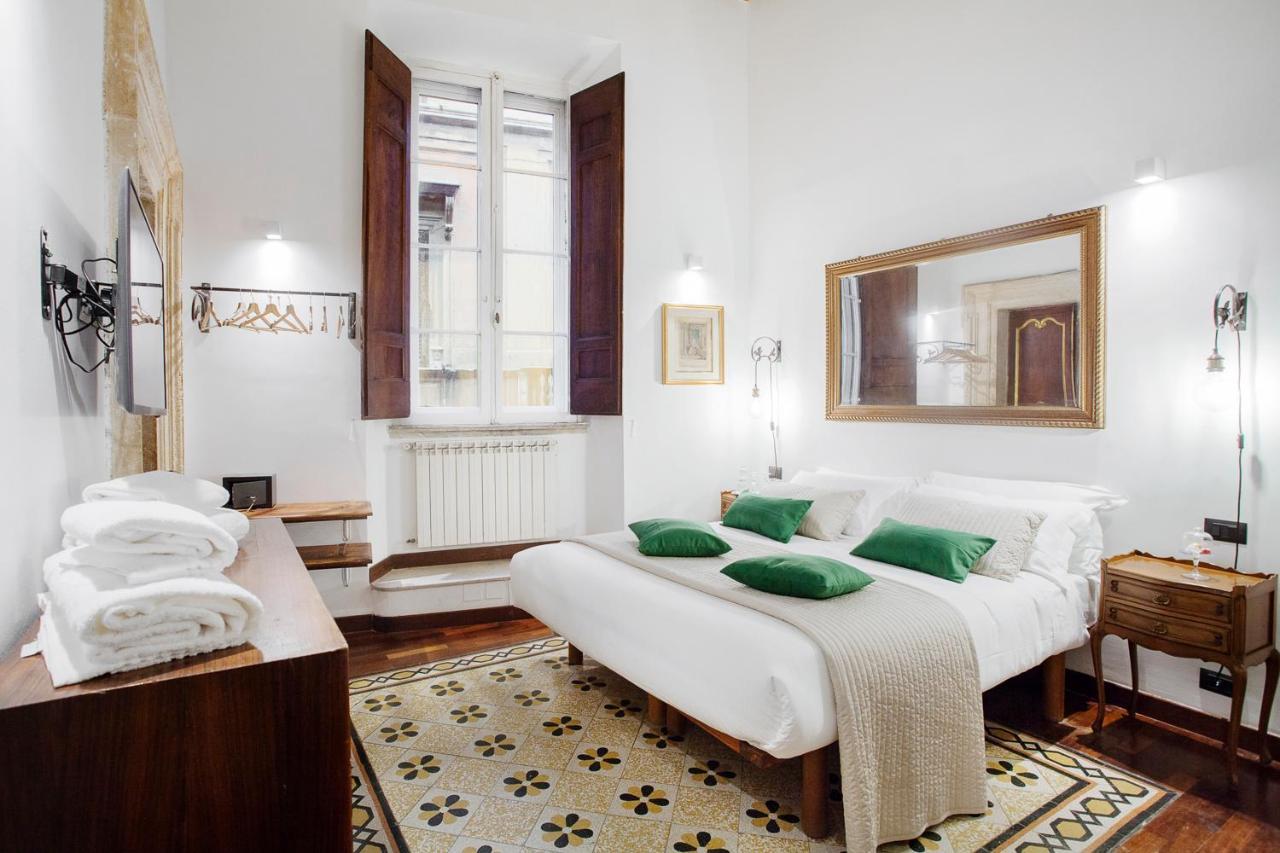 Palazzo Del Duca Piazza Navona Guest House Rom Eksteriør billede