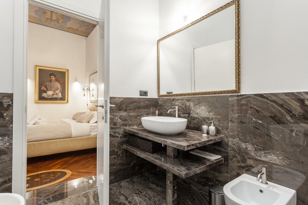 Palazzo Del Duca Piazza Navona Guest House Rom Eksteriør billede