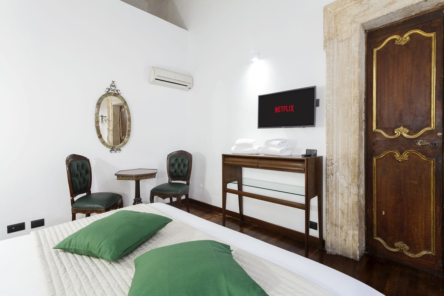 Palazzo Del Duca Piazza Navona Guest House Rom Eksteriør billede